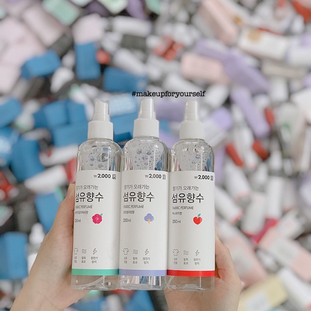 Xịt khử mùi quần áo