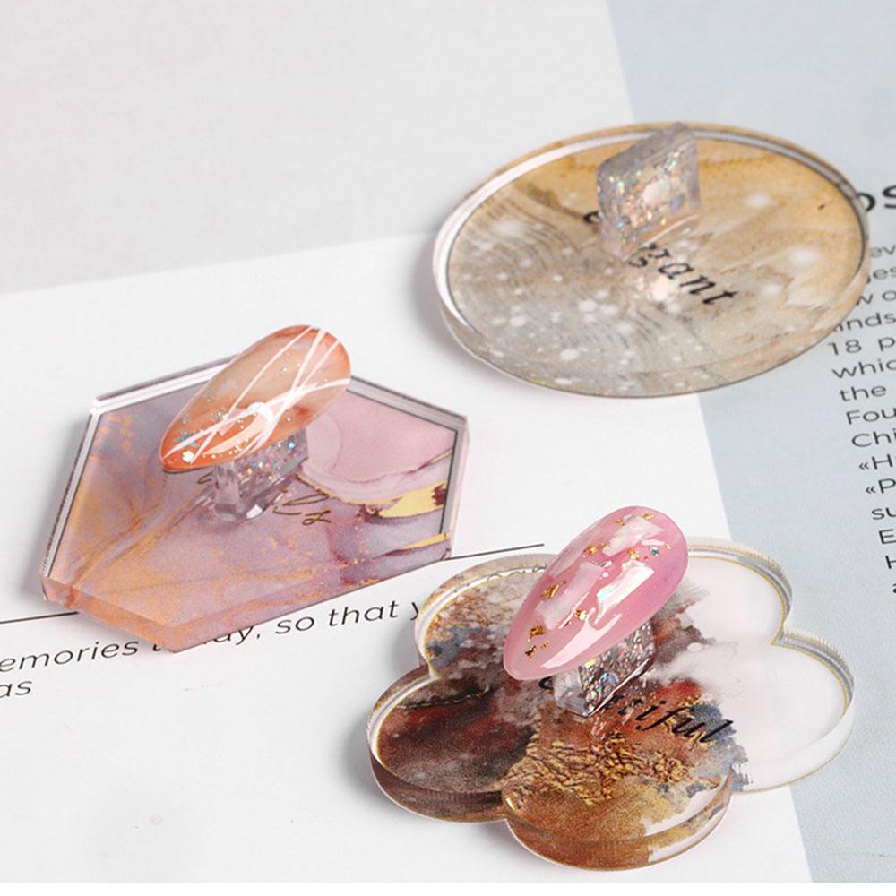 Kệ Trưng Bày Móng Tay Hình Bướm Bằng Acrylic