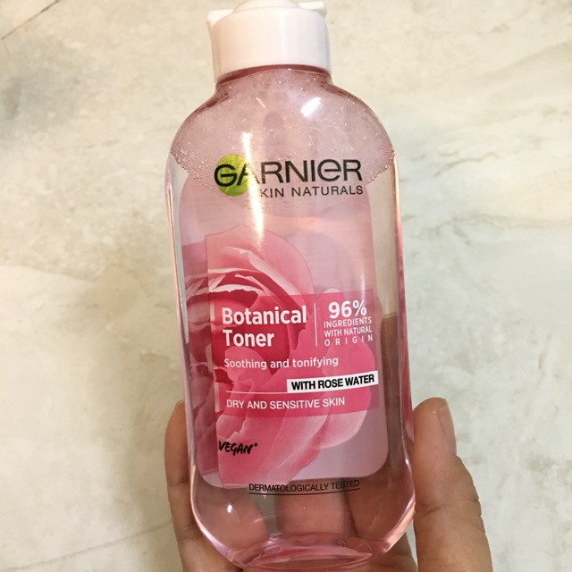 NƯỚC HOA HỒNG GARNIER CHO DA KHÔ VÀ NHẠY CẢM 200ml-Đức