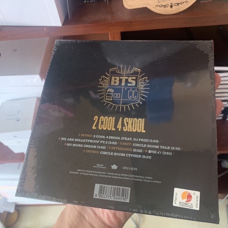 Album ảnh BTS 2 cool 4 skool