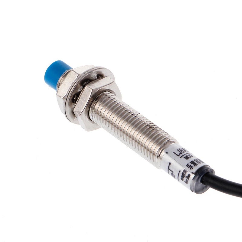 Công Tắc Cảm Ứng M8 2mm Cho DC 5V NPN NO LJ8A3-2-Z AX-5V