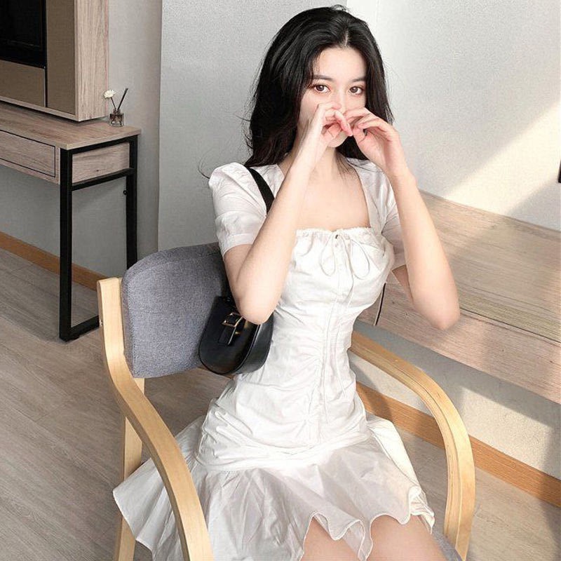 Váy Trắng, Váy Nữ, Đầm Nữ Cổ Vuông Đuôi Cá Phong Cách Retro SIXTEEN. | BigBuy360 - bigbuy360.vn