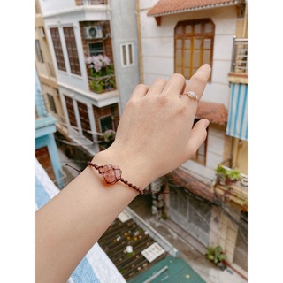 Vòng tay strawberry quartz macrame