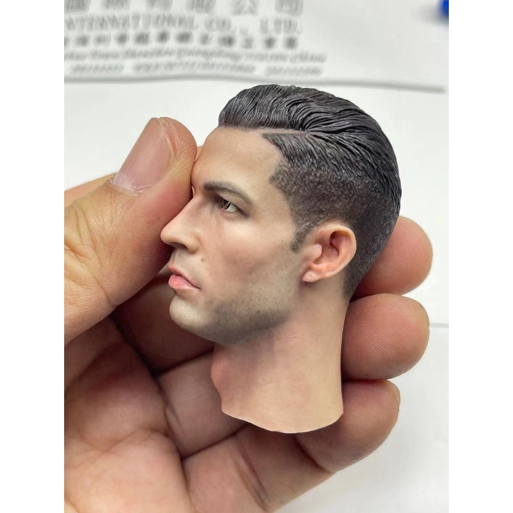Mô Hình Đầu Nhân Vật Cristiano Ronaldo Tỉ Lệ 1/6 12"