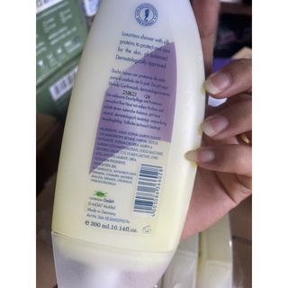sữa tắm cá ngựa 300ml