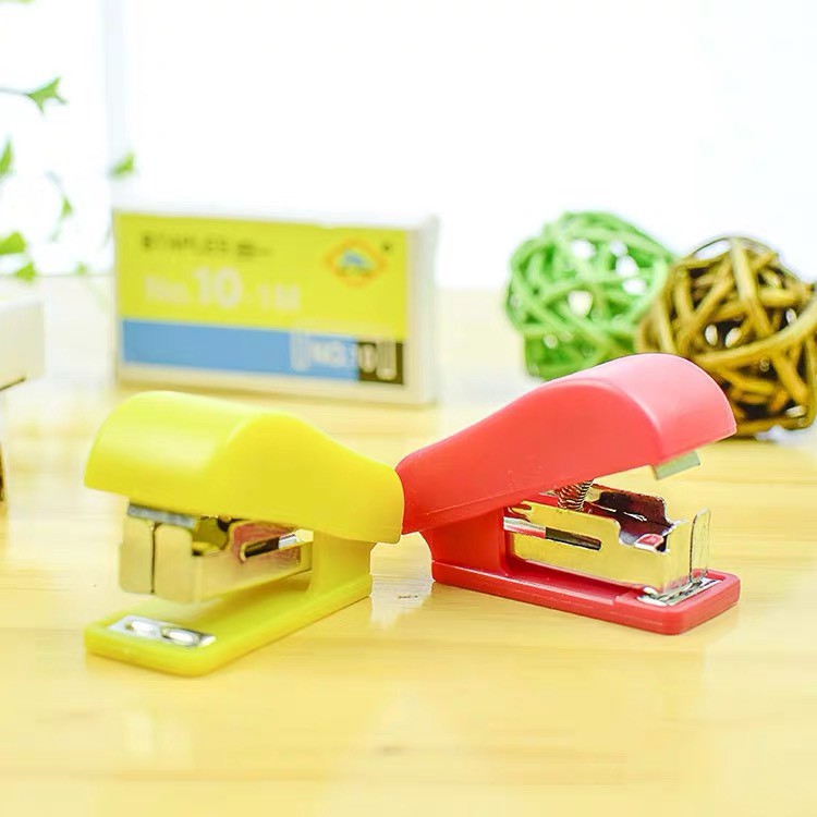Dập ghim mini tặng 1 hộp đạn ghim #7