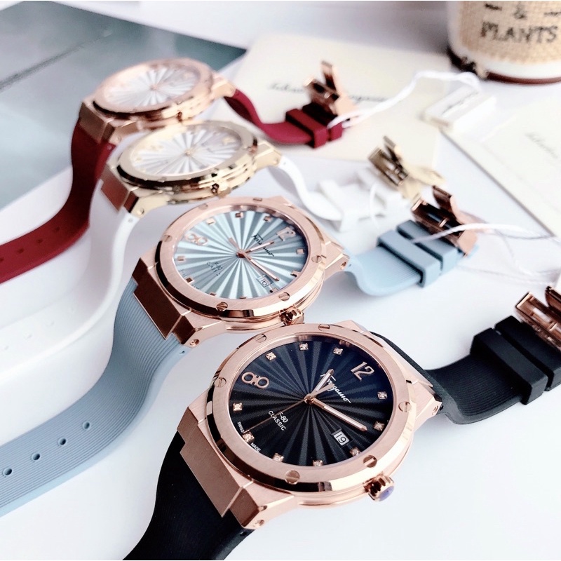 Đồng hồ nữ Salvatore Ferragamo F80 Classic