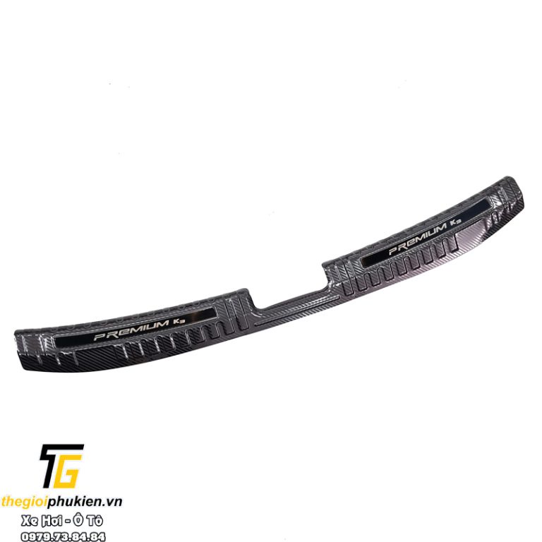 Ốp chống trầy cốp vân Carbon Kia K3 2022+ vân cacbon cao cấp