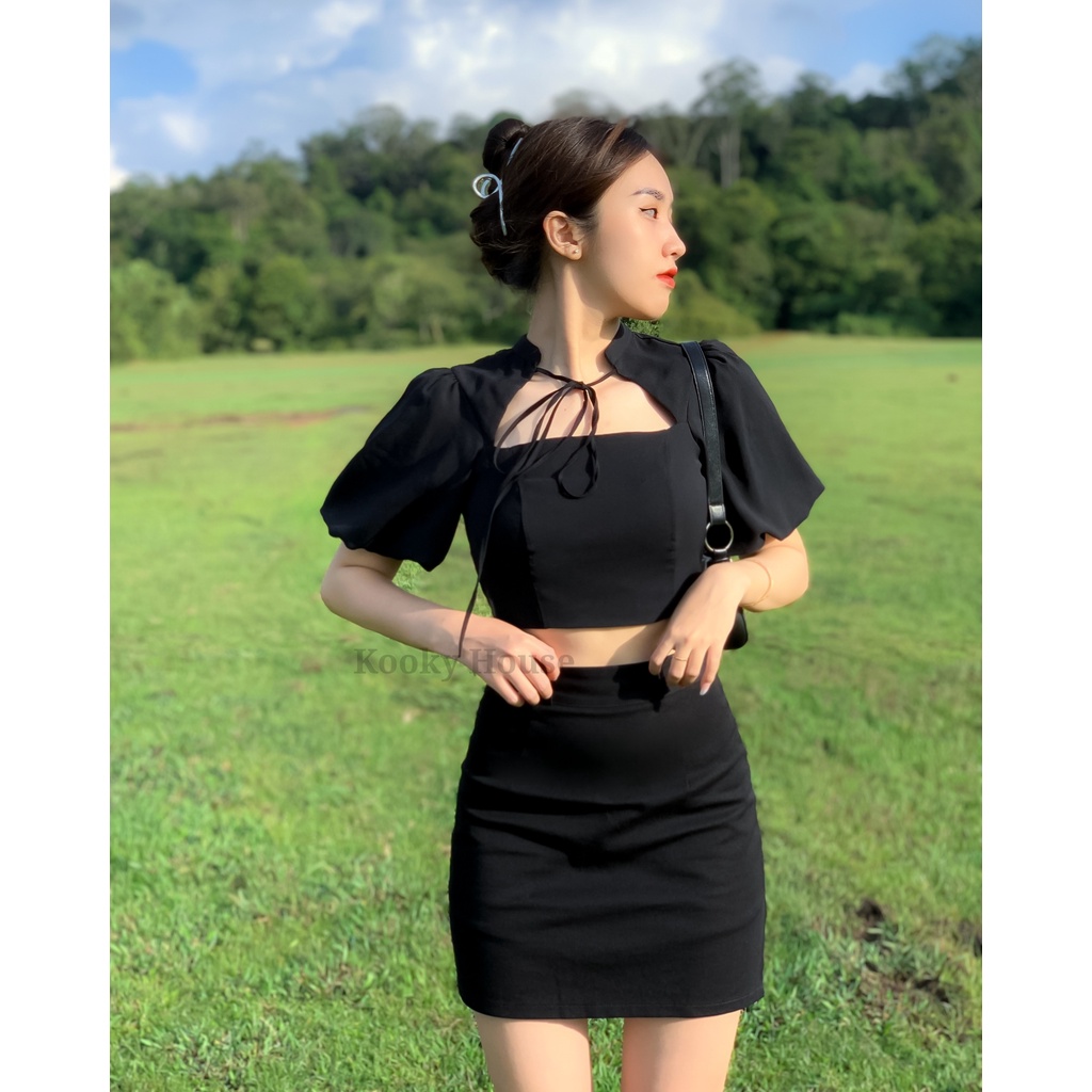 KOOKY HOUSE - ÁO MORELA ĐEN - Áo croptop thiết kế tay chuông nơ cổ trendy