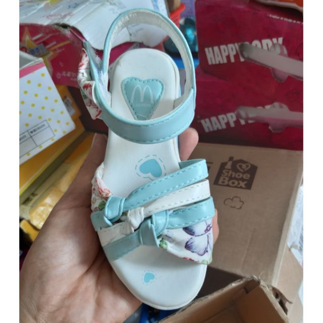 Combo giày cho khách