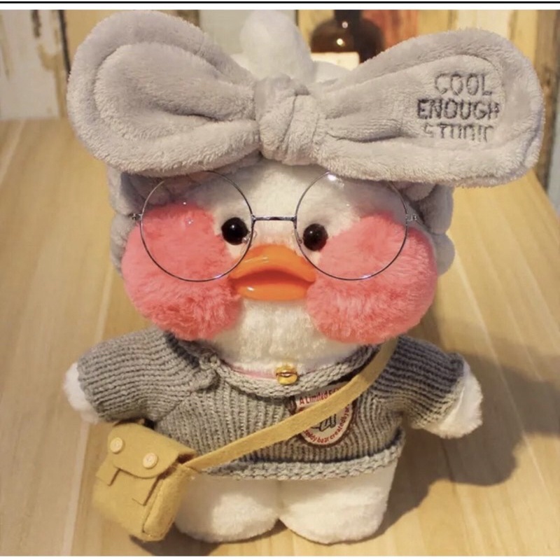 Vịt Lalafanfan có đủ phụ kiện
