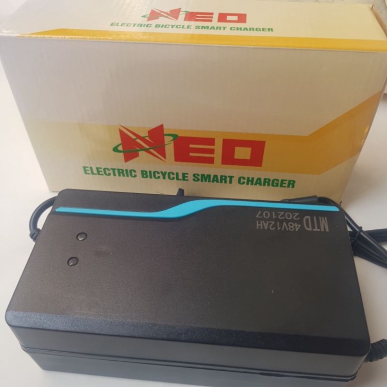 [VIDEO THẬT] Sạc Xe Đạp Điện 48V 12-14AH XE ĐIỆN HUY | BigBuy360 - bigbuy360.vn