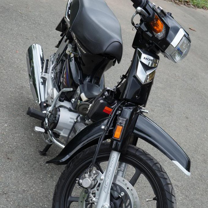 Bộ nhựa màu Đen bóng cho xe Dream II -Bộ ốc ráp dàn áo xe máy Dream - SPG-DGDr2-đen