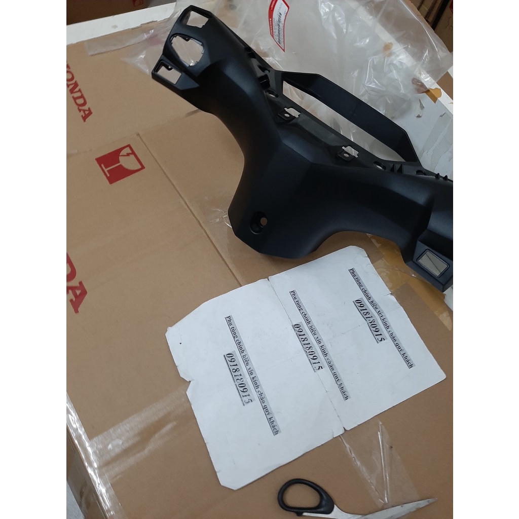 Nắp sau tay lái gáy winner x v3 honda