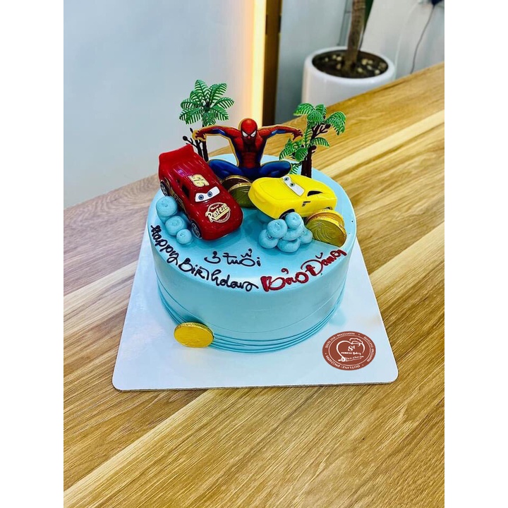 Bánh sinh nhật bé trai siêu nhân người nhện, oto