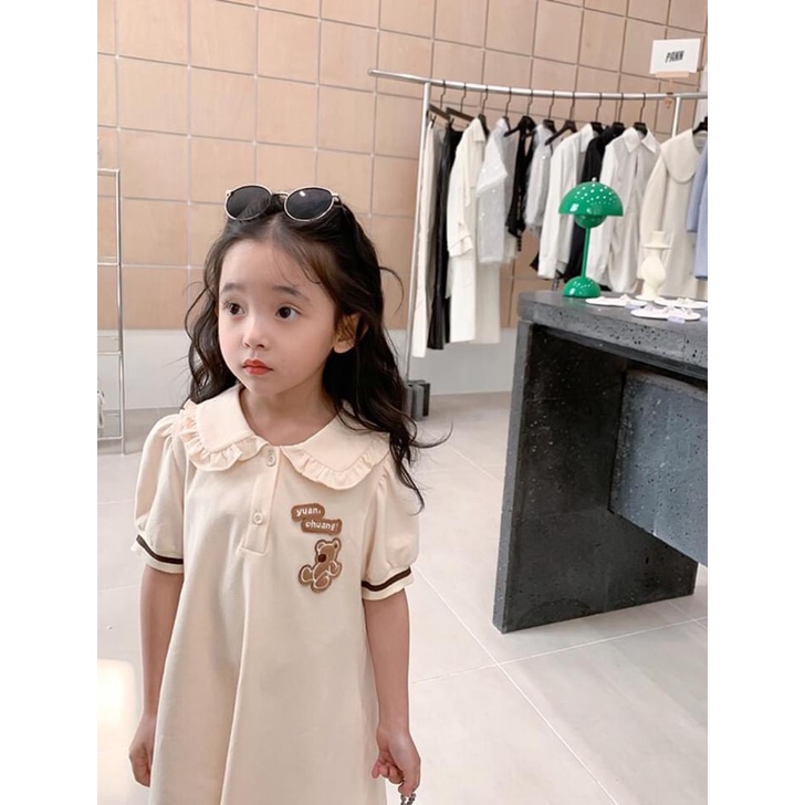 BG396 - VÁY BE CÁ SẤU CỔ SEN THÊU GẤU BÉ GÁI