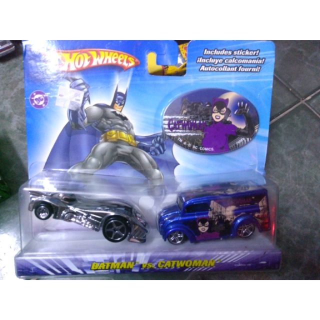 Bộ 2 xe Hotwheels Batman , hàng hiếm