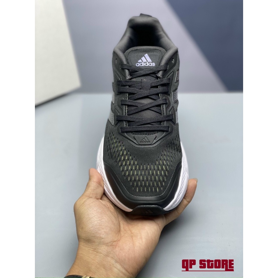 Giày Thể Thao Adidas Questar