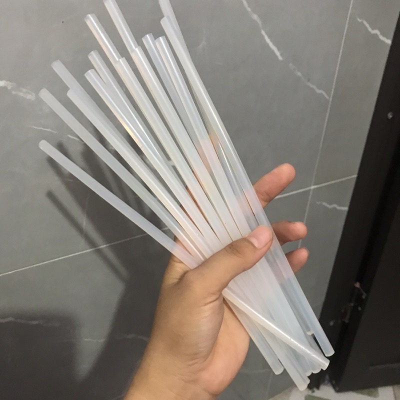 Keo nến bé loại 0,7*25cm màu trắng trong