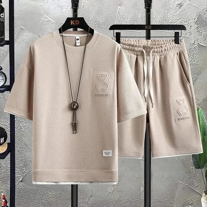 Bộ đồ，áo phông nam，Set Áo Thun Ngắn Tay + Quần short Ống Rộng Thời Trang Mùa Hè Dành Cho Nam，áo nam，áo sơ mi nam，đồ bộ nam，thời trang nam。quần đùi nam， quần short nam，quần đùi thể thao nam，