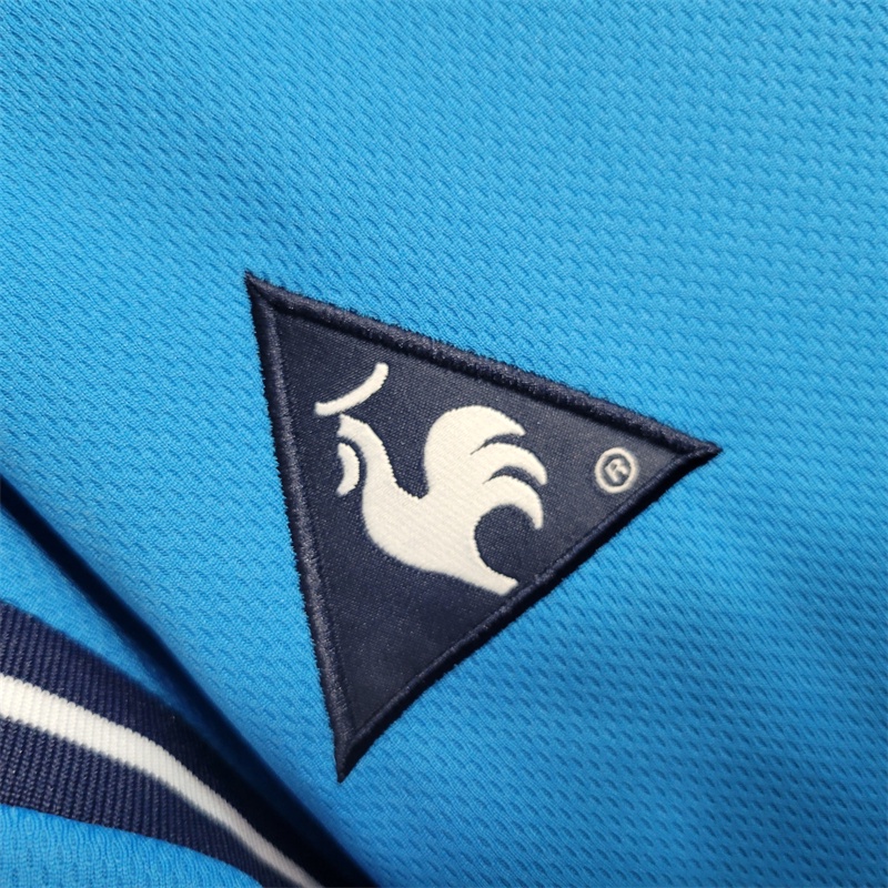 Áo Thun Bóng Đá Manchester City 2001-2002 Phong Cách Vintage