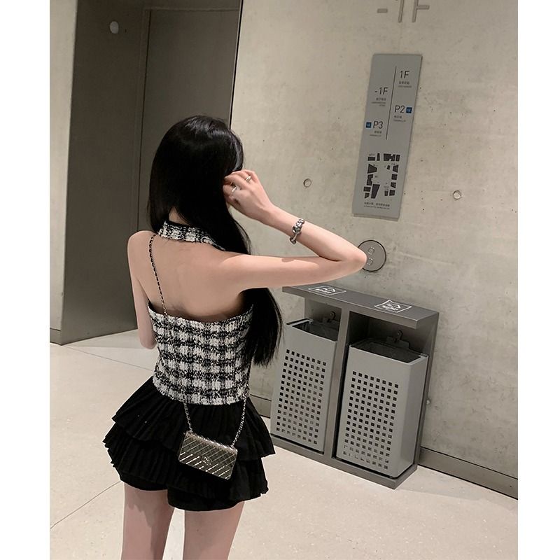 [Hàng Có Sẵn Giao Hàng Nhanh] Bộ Áo Hai Dây Vải Tweed Cài Nút + Chân Váy Tầng Lưng Cao Xếp Ly Phong Cách Xiaoxiang Mùa Hè Cho Nữ