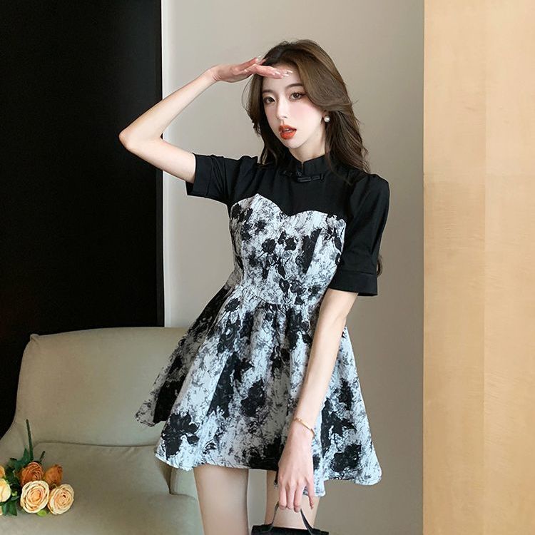 [Hàng Có Sẵn Giao Hàng Nhanh] Tik Tok 2023 Váy Ngắn Eo Hẹp Phong Cách Trung Hoa Cổ Điển Quyến Rũ Cho Nữ