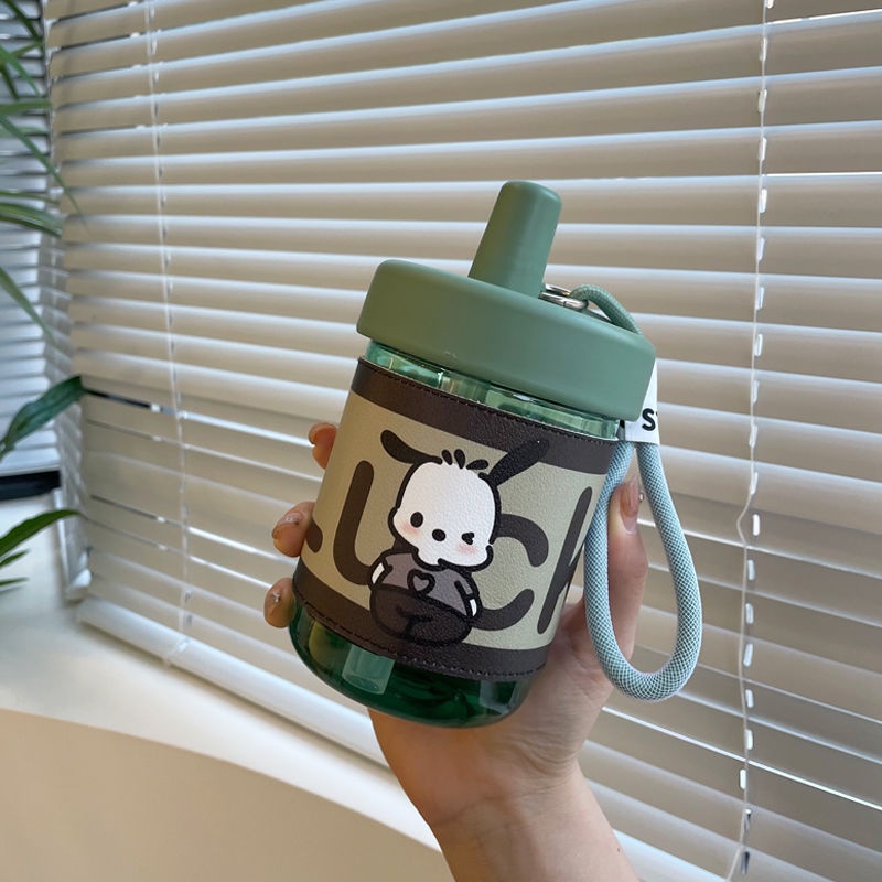 [Hàng Có Sẵn Giao Hàng Nhanh] Bình Nước Nhựa Chịu Nhiệt Cao Chống Sốc Dễ Thương Có Ống Hút Nhỏ Gọn Cho Học Sinh