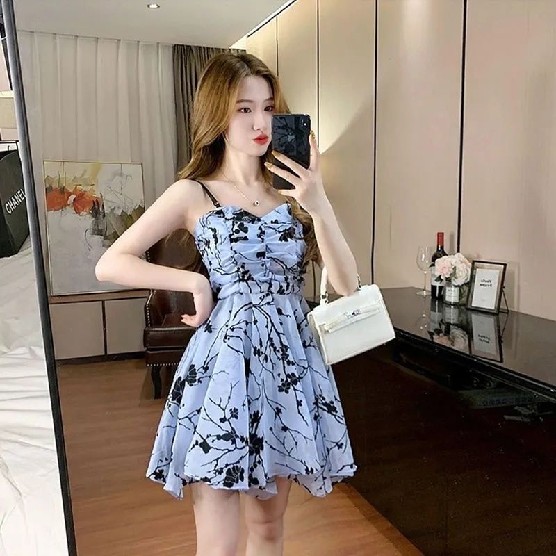 [Hàng Có Sẵn Giao Hàng Nhanh] Đầm Hai Dây Ôm Eo Cao Cấp Họa Tiết Hoa Phong Cách Ngọt Ngào Dịu Dàng Cho Nữ