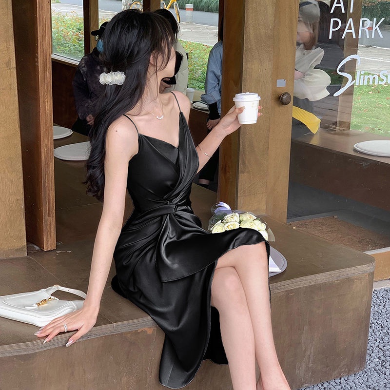 [Hàng Có Sẵn Giao Hàng Nhanh] Đầm Satin Hai Dây Thắt Dây Phong Cách Hepburn Phong Cách Mới 2023 Dáng Ôm Vừa Vặn Ni