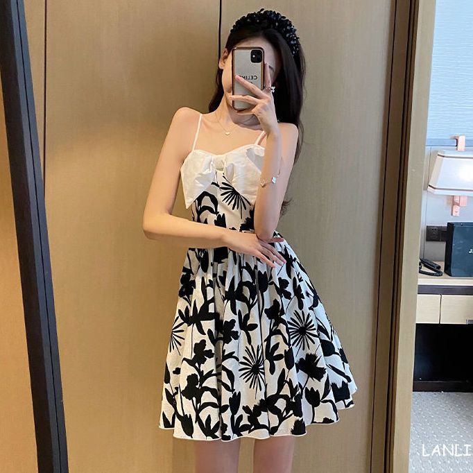 [Hàng Có Sẵn Giao Hàng Nhanh] Đầm Voan Hai Dây Dáng Ôm Eo Hẹp In Hoa Phong Cách Hàn Quốc Mùa Hè Dễ Phối Đồ Cho Nữ @ -