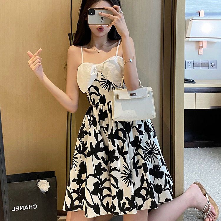 [Hàng Có Sẵn Giao Hàng Nhanh] Đầm Voan Hai Dây Dáng Ôm Eo Hẹp In Hoa Phong Cách Hàn Quốc Mùa Hè Dễ Phối Đồ Cho Nữ @ -