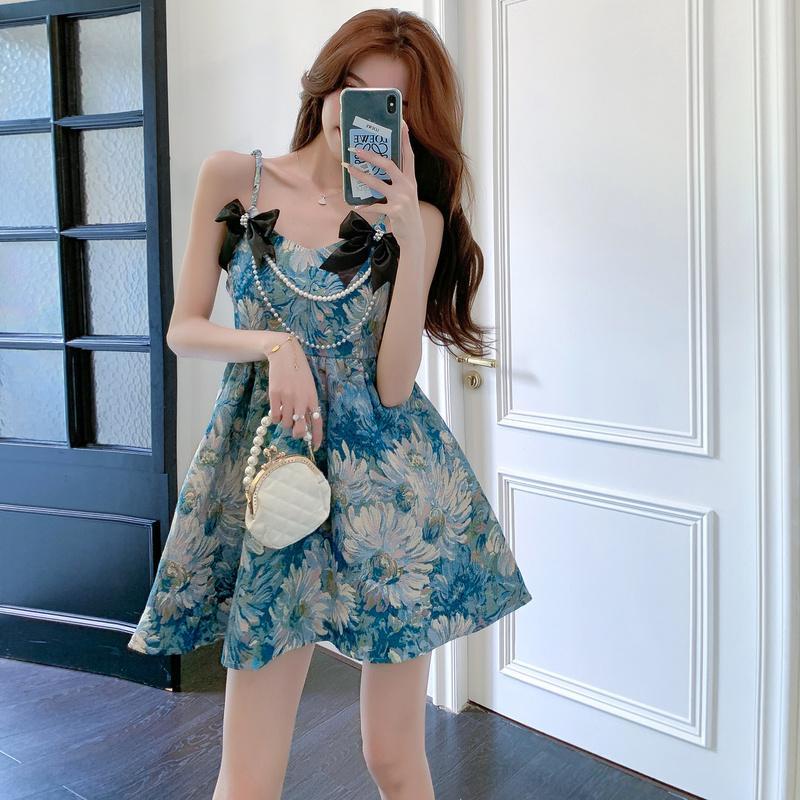 [Hàng Có Sẵn Giao Hàng Nhanh] Đầm Hai Dây Đính Nơ Họa Tiết Tranh Sơn Dầu Ngọt Ngào Phong Cách Pháp Thời Trang Mùa Hè 2023