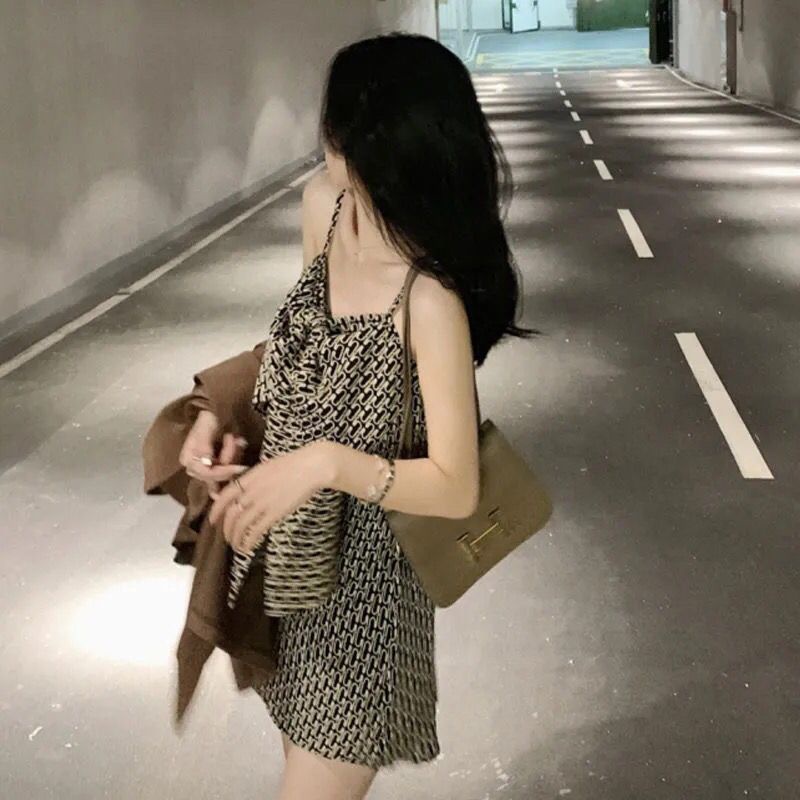 [Hàng Có Sẵn Giao Hàng Nhanh] Đầm Hai Dây Dáng Ôm Phong Cách Pháp Thời Trang Mùa Hè 2023