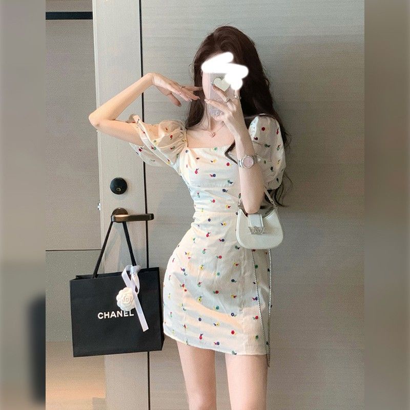 [Hàng Có Sẵn Giao Hàng Nhanh] Đầm Hoa Tay Phồng Cổ Vuông Ôm Eo Phong Cách Pháp Thời Trang Mùa Hè 2023 Mới Cho Nữ