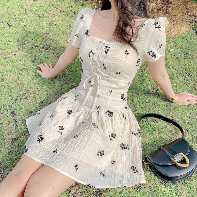 [Hàng Có Sẵn Giao Hàng Nhanh] Đầm Chữ a Ngắn Tay Cổ Vuông Buộc Dây Eo Màu Trơn Phong Cách Desire Mùa Hè Nóng Bỏng Cho Nữ