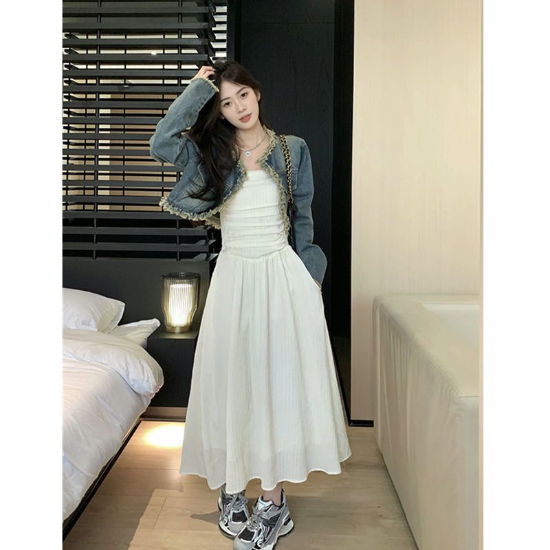 [Hàng Có Sẵn Giao Hàng Nhanh] Set Đầm Và Áo Khoác Denim Màu Trắng Phối Sờn Phong Cách Retro Cá Tính Ngọt Ngào Cho Nữ