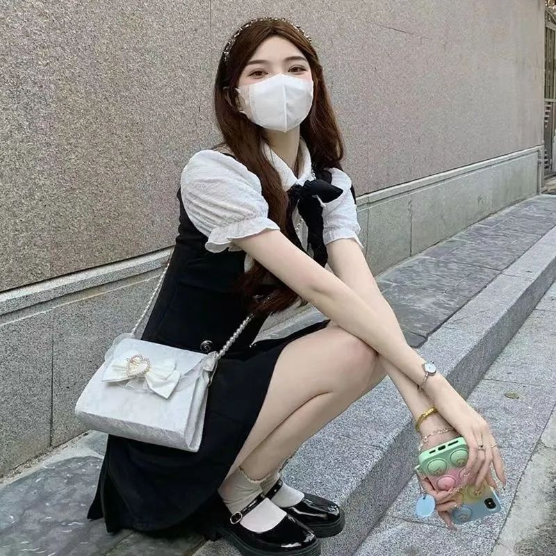 [Hàng Có Sẵn Giao Hàng Nhanh] Yujie Bộ Đồng Phục Hai Mảnh Đầm Dây Giả Hai Mảnh Phong Cách Hepburn Preppy Pháp Cao Cấp Mùa Hè Cho Nữ