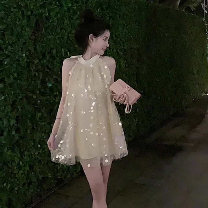 [Hàng Có Sẵn Giao Hàng Nhanh] Đầm Ngắn Hai Dây Trễ Vai Đính Kim Sa Lấp Lánh Phong Cách Quyến Rũ Nổi Tiếng 20