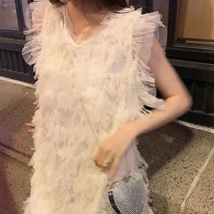 [Hàng Có Sẵn Giao Hàng Nhanh] Đầm Sát Nách Phối Tua Rua Lông Vũ Phong Cách Phương Tây Thời Trang Xuân Hè 2023