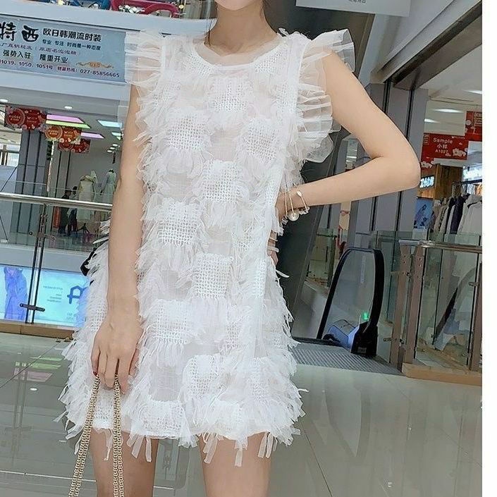 [Hàng Có Sẵn Giao Hàng Nhanh] Đầm Sát Nách Phối Tua Rua Lông Vũ Phong Cách Phương Tây Thời Trang Xuân Hè 2023