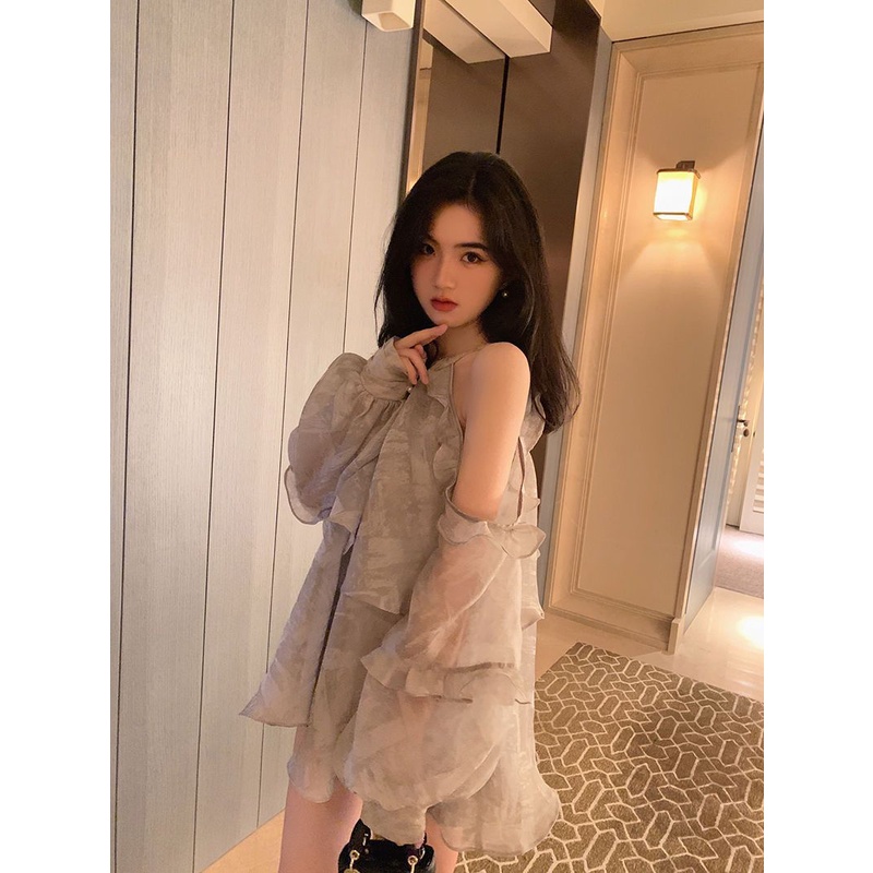 [Hàng Có Sẵn Giao Hàng Nhanh] Áo Trễ Vai Phong Cách Hong Kong Thiết Kế Mới Thời Trang Mùa Thu