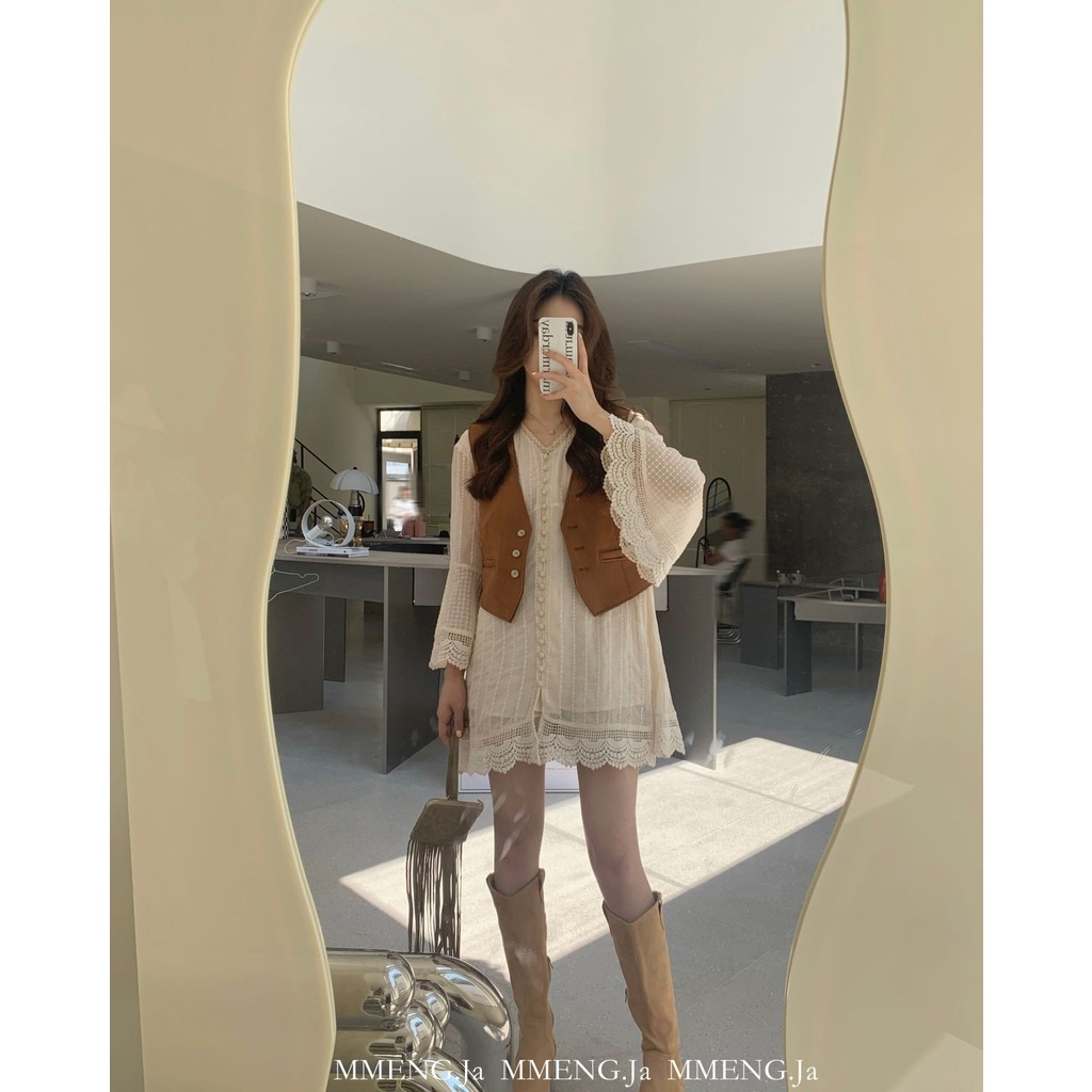 [Hàng Có Sẵn Giao Hàng Nhanh] Đầm Nhung Sát Nách Phối Ren Nhỏ Nhắn Công Nghiệp