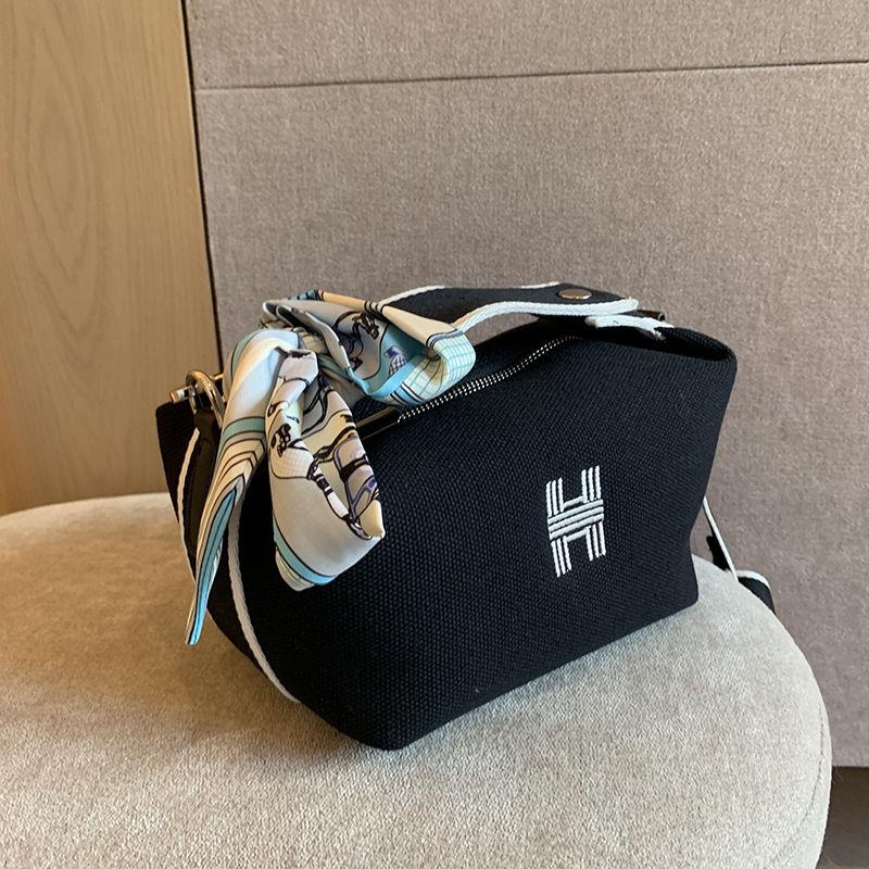 HERMES  Túi xách nữ hermes phiên bản hàn quốc của túi hộp cơm vải mới thời trang h thêu nơ túi ăn trưa xách tay rộng shoul