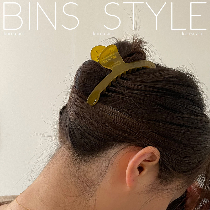 Kẹp Tóc Cỡ Lớn Màu Nâu Bơ Trong Suốt Phong Cách Hàn Quốc