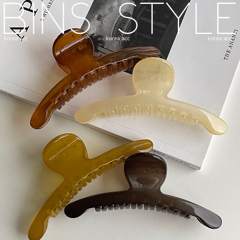 Kẹp Tóc Cỡ Lớn Màu Nâu Bơ Trong Suốt Phong Cách Hàn Quốc