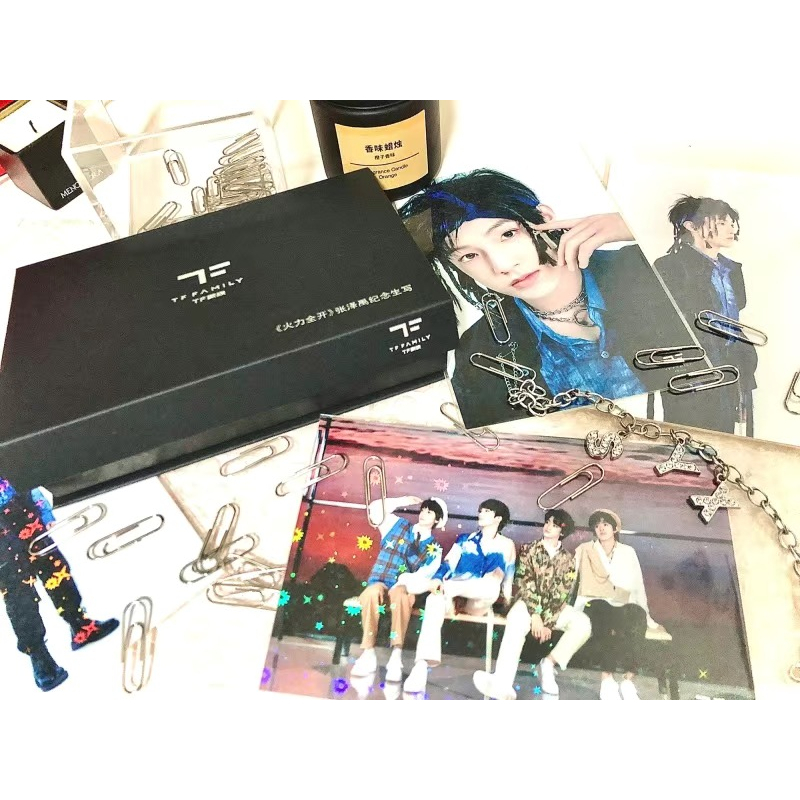 Tf Family Bảng Viết Chữ TF Cho Gia Đình Sản Phẩm Thật Dùng Lưu Niệm Phiên Bản Sân Khấu Đặc Biệt