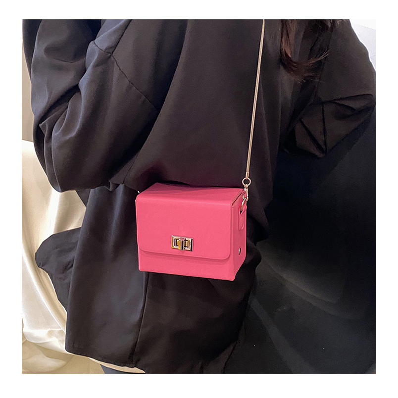 Túi xách đeo chéo vai IELGY dây bện đính ngọc trai mini xinh xắn đáng yêu cho nữ