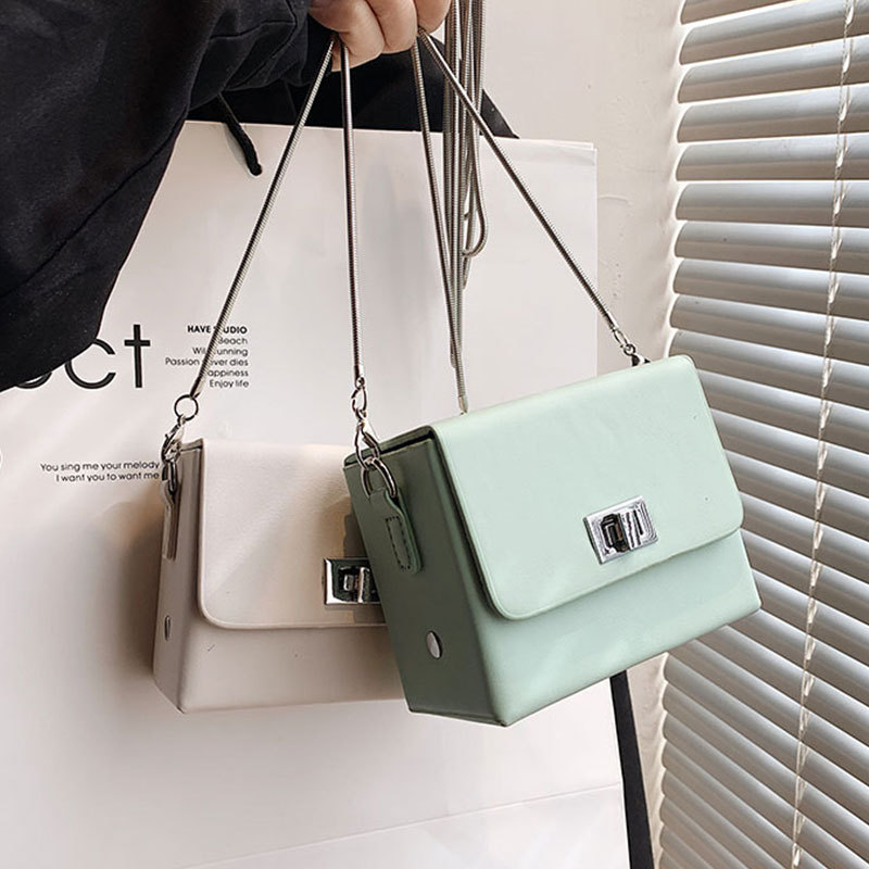 Túi xách đeo chéo vai IELGY dây bện đính ngọc trai mini xinh xắn đáng yêu cho nữ