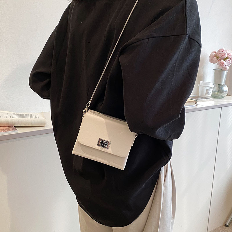 Túi xách đeo chéo vai IELGY dây bện đính ngọc trai mini xinh xắn đáng yêu cho nữ